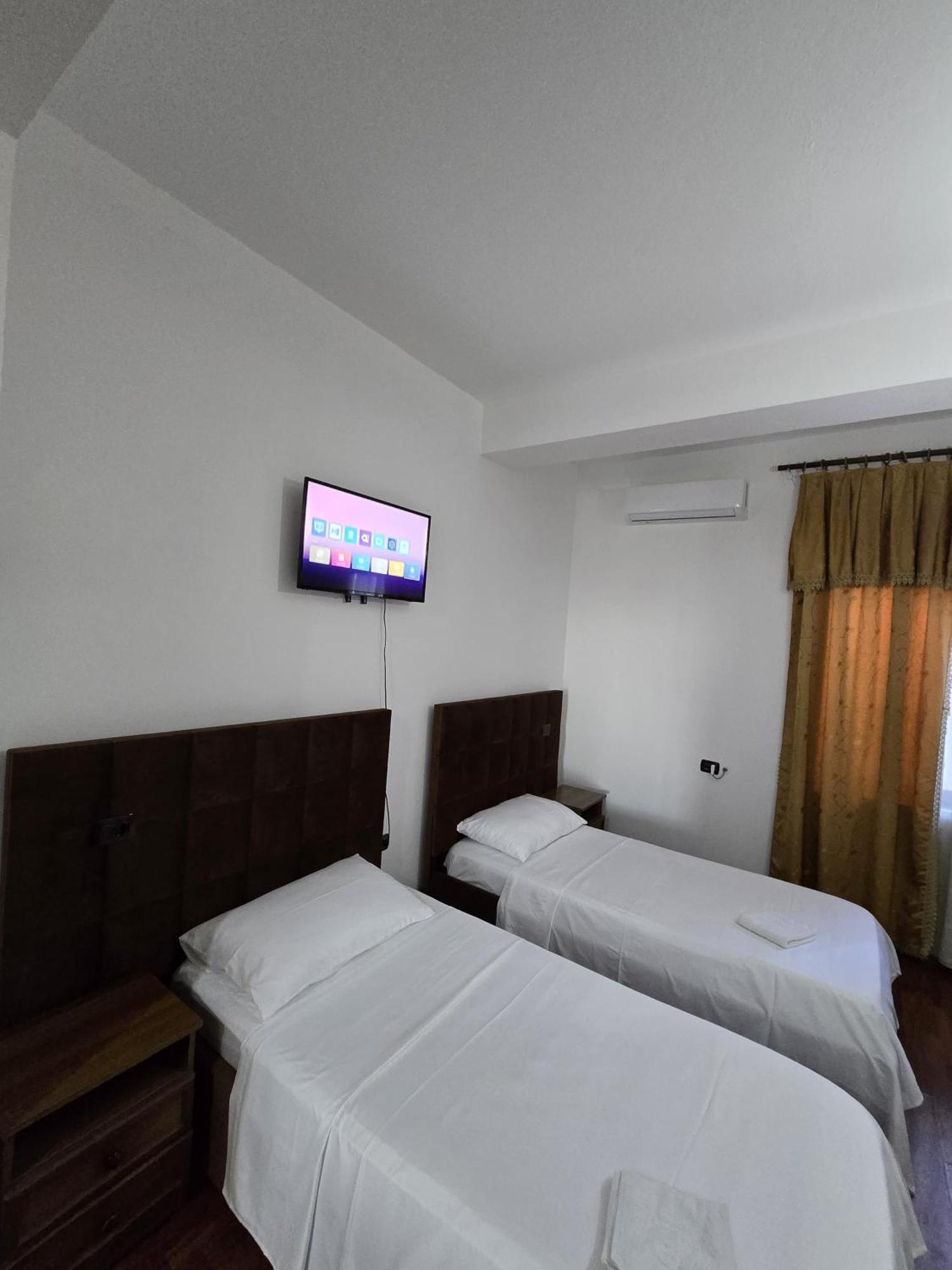 Grand Hotel Kruja Kültér fotó