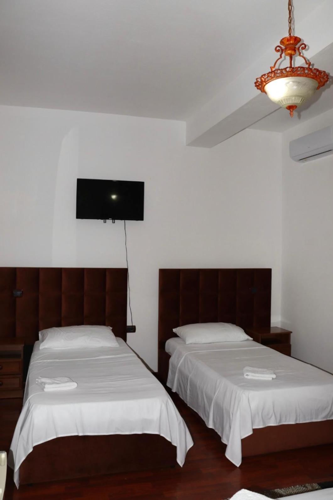 Grand Hotel Kruja Kültér fotó